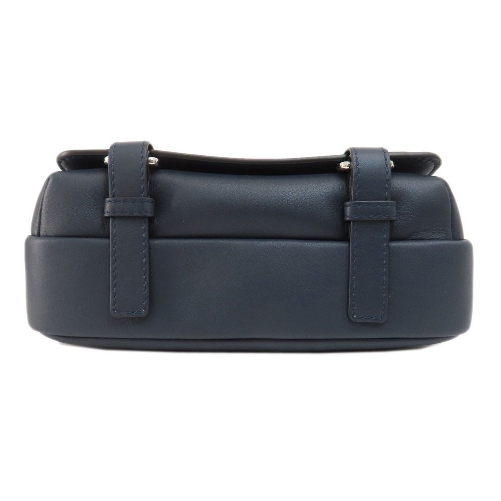 Loewe Anagram Shoulder Bag in Calf Leather for Women - Picture 4 of 10